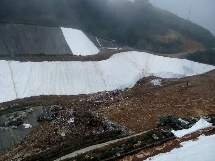 固体废物填埋场在铺设HDPE芭乐视视频下载膜前要经理哪三个阶段?