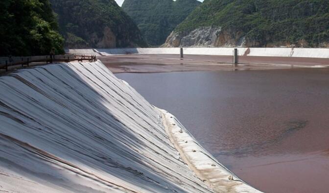 芭乐视视频下载膜在人工湖深水区及浅水区设计要求